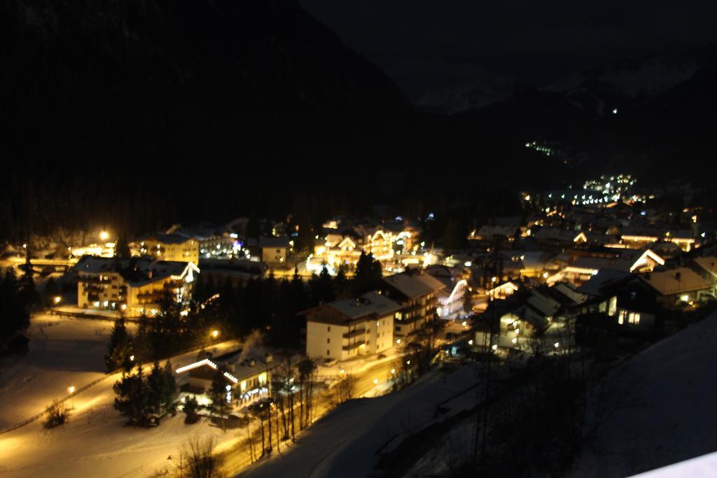 Appartamento Niki Campitello Campitello di Fassa Rum bild