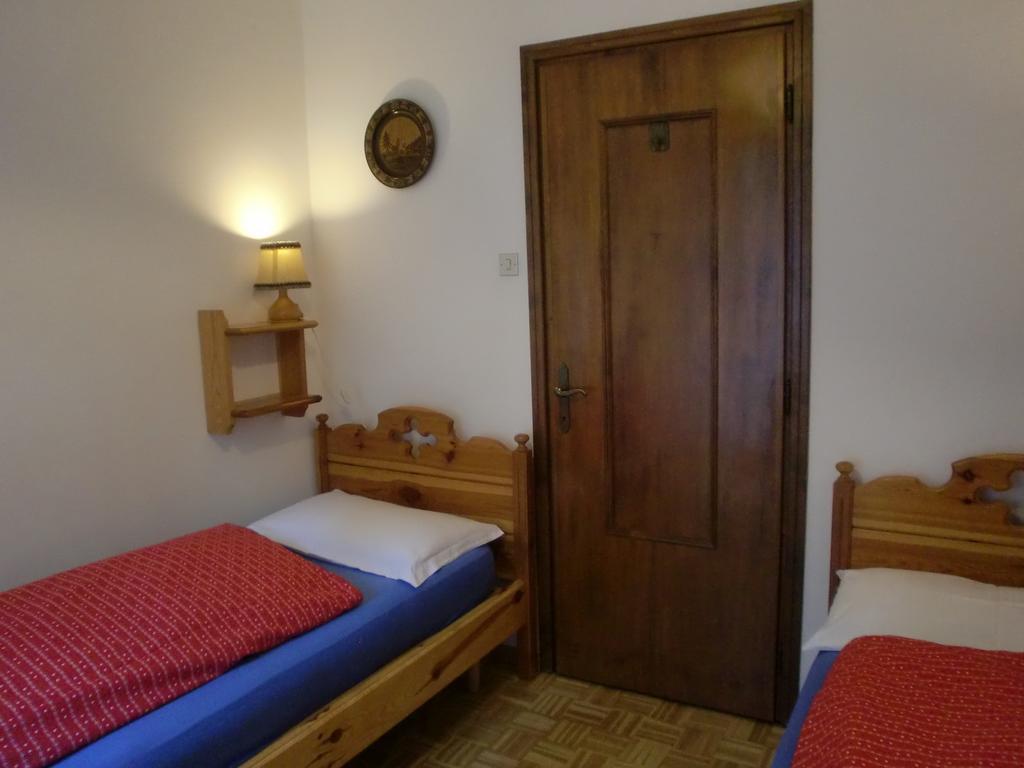 Appartamento Niki Campitello Campitello di Fassa Exteriör bild