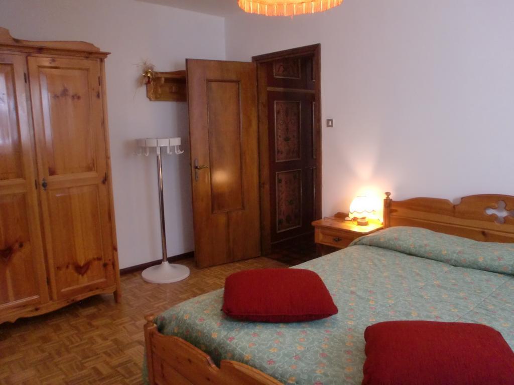 Appartamento Niki Campitello Campitello di Fassa Rum bild