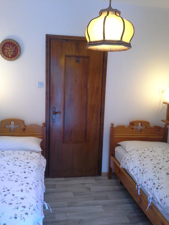 Appartamento Niki Campitello Campitello di Fassa Exteriör bild
